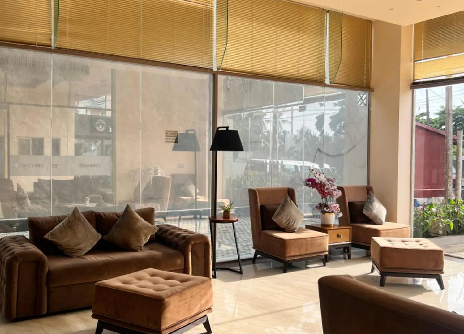 Ocean Breeze Negombo- Tidesend Luxury Beach Apartments 0*, Negombo Sri Lanka