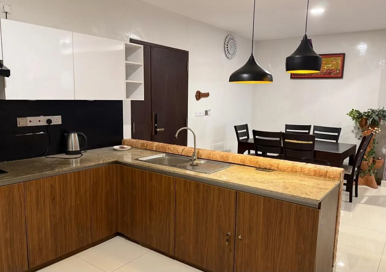 Ocean Breeze Negombo- Tidesend Luxury Beach Apartments